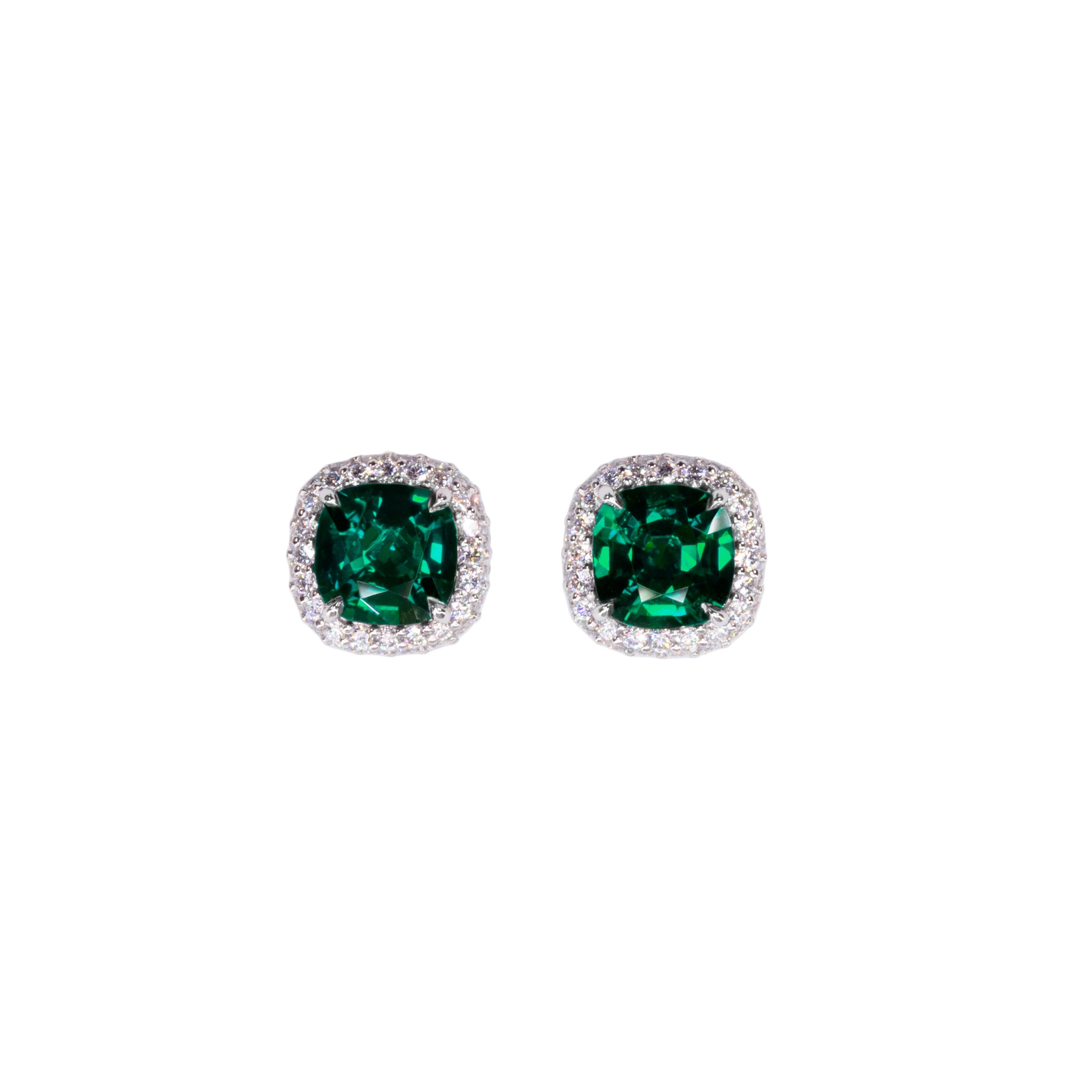 the royale earring in emerald
