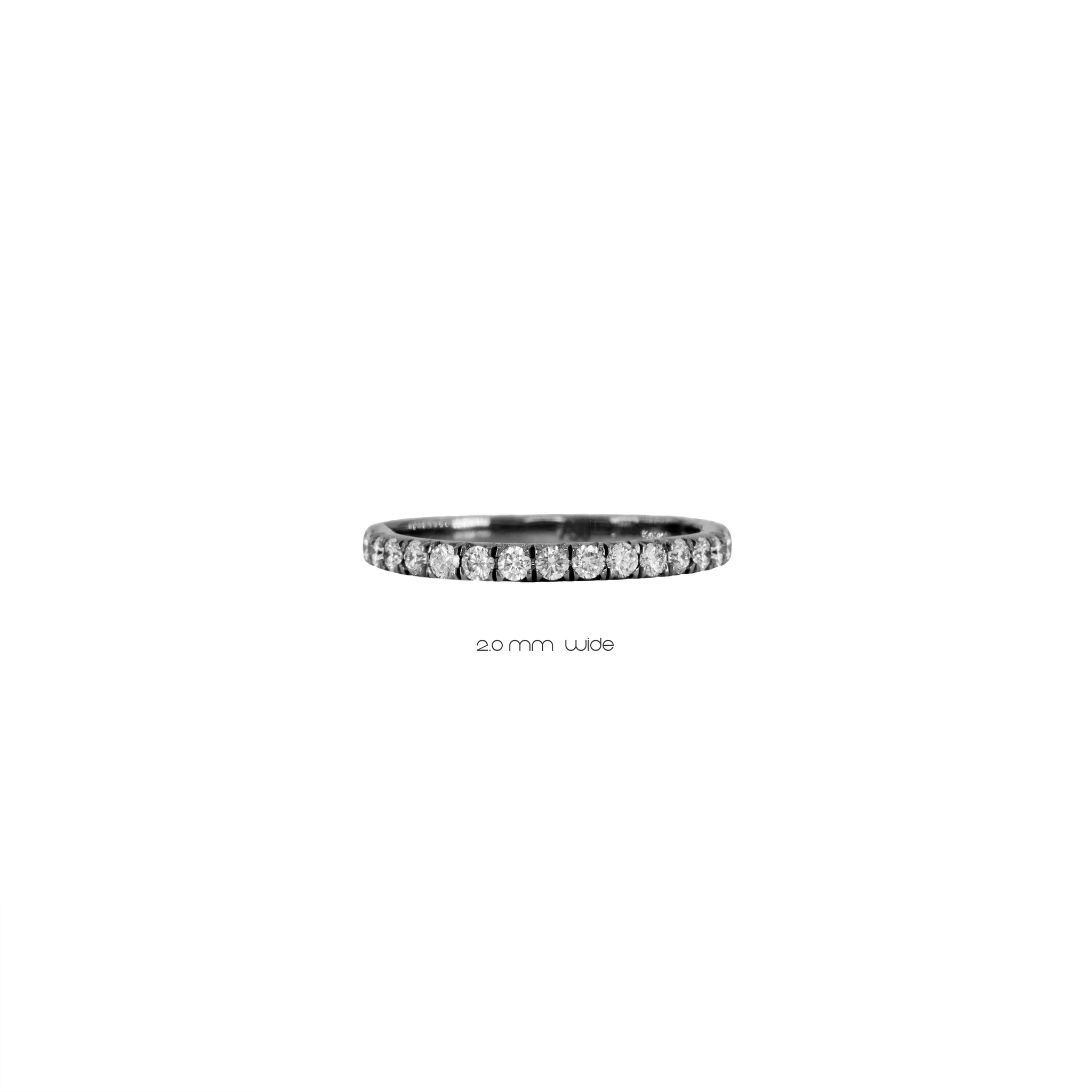 the ètoile noir eternity ring